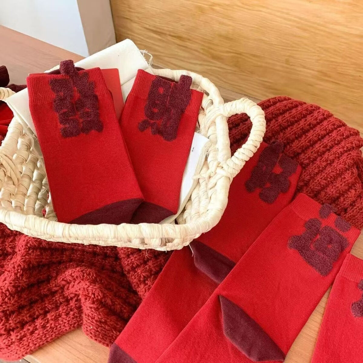 雅鹿本命年红袜子男女2026新年大红色喜庆结婚情侣中筒袜马年卡通袜子 每双1元多点】五色各二【共10双】 均码 雅鹿 10A抑菌/高弹透气/抗起球