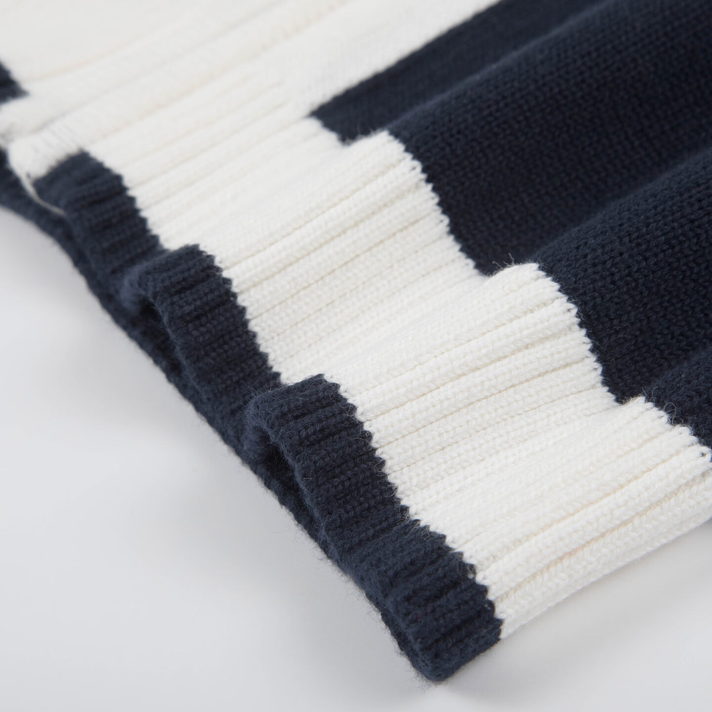 哈吉斯(HAZZYS)童装男女童毛衣2026春新年喜庆开衫针织上衣 藏蓝 165