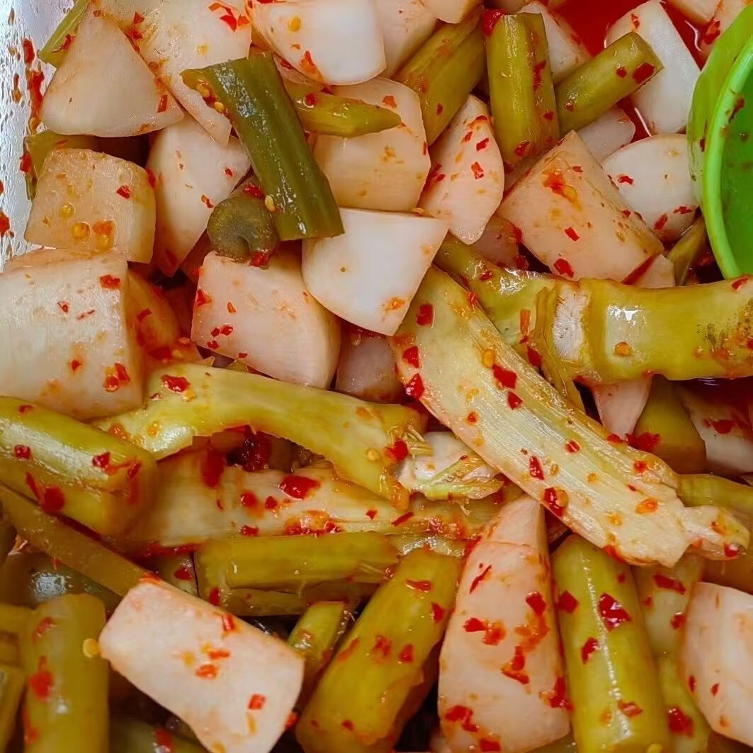 泰和酸萝卜秋婆婆酸萝卜酸辣萝卜酸甜辣口味秋婆婆菜梗 秋婆婆酸甜