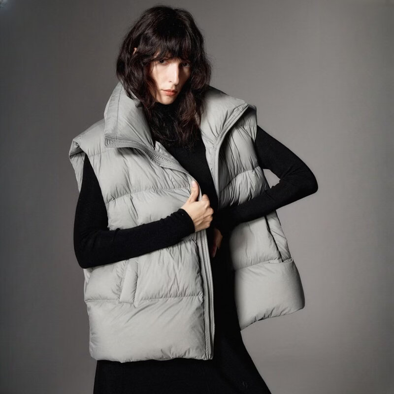 MODX灰色羽绒马甲背心女秋冬外穿2026新款坎肩轻薄超好看马夹外套 灰色 S