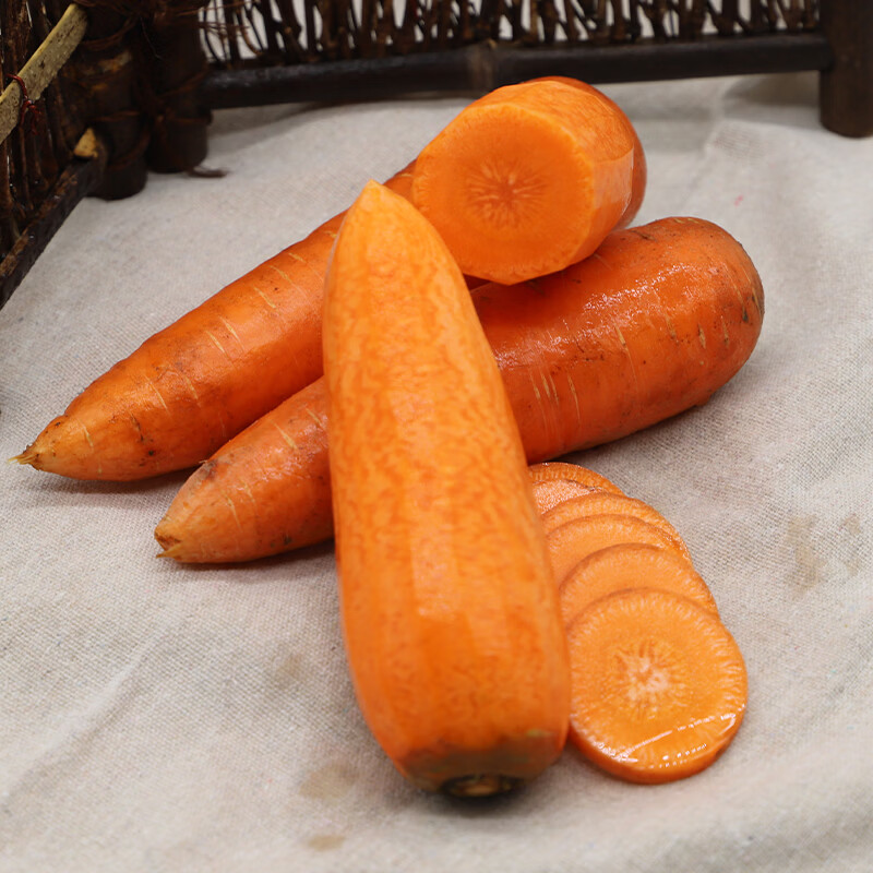 宝菜胡萝卜 带泥新鲜沙地胡萝卜脆甜当季新鲜蔬菜整箱包邮 净重5斤【清甜脆嫩】 【中小果50g-100g+】