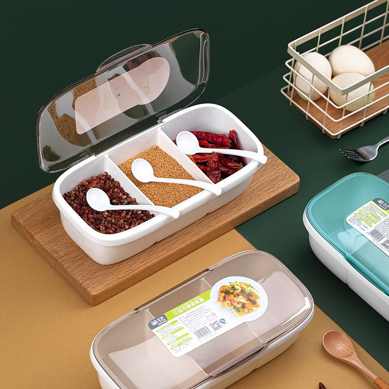 茶花【工厂直发】调料盒家用塑料厨房收纳盒调味盒套装带盖盐糖味精佐 蓝色【三格一体 带勺子】