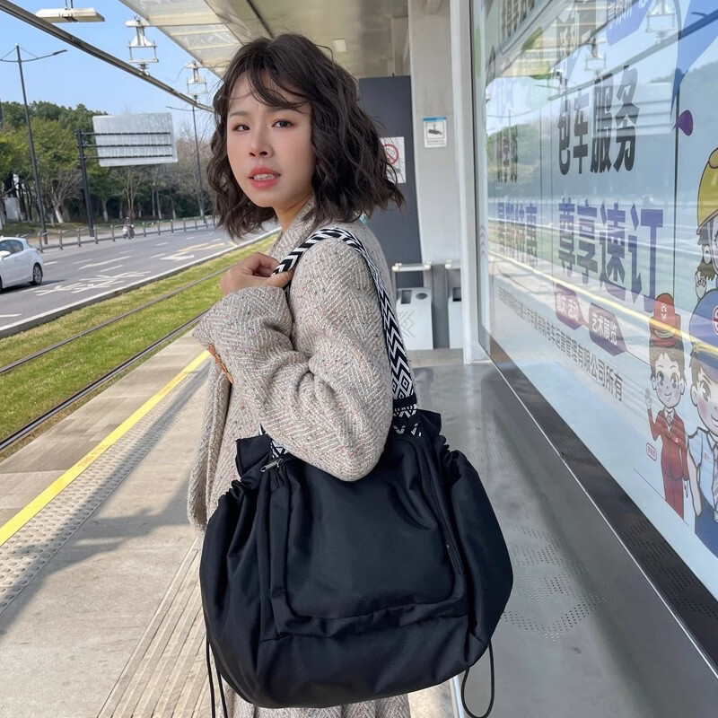 凌秀短途旅行包大容量轻便行李袋母婴包多功能手提背包开口收纳包 黑色