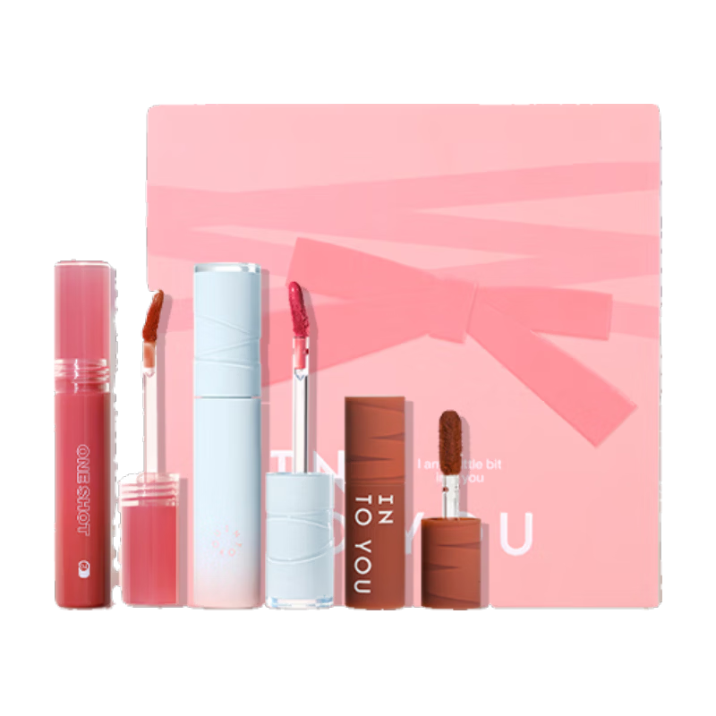 ���ڲ�����INTO YOU�Ķ����Ӵ�����װ��пں�����Ů����մ������������Ů��Ԫ������ 216Ԫ��4��(��54Ԫ/��)