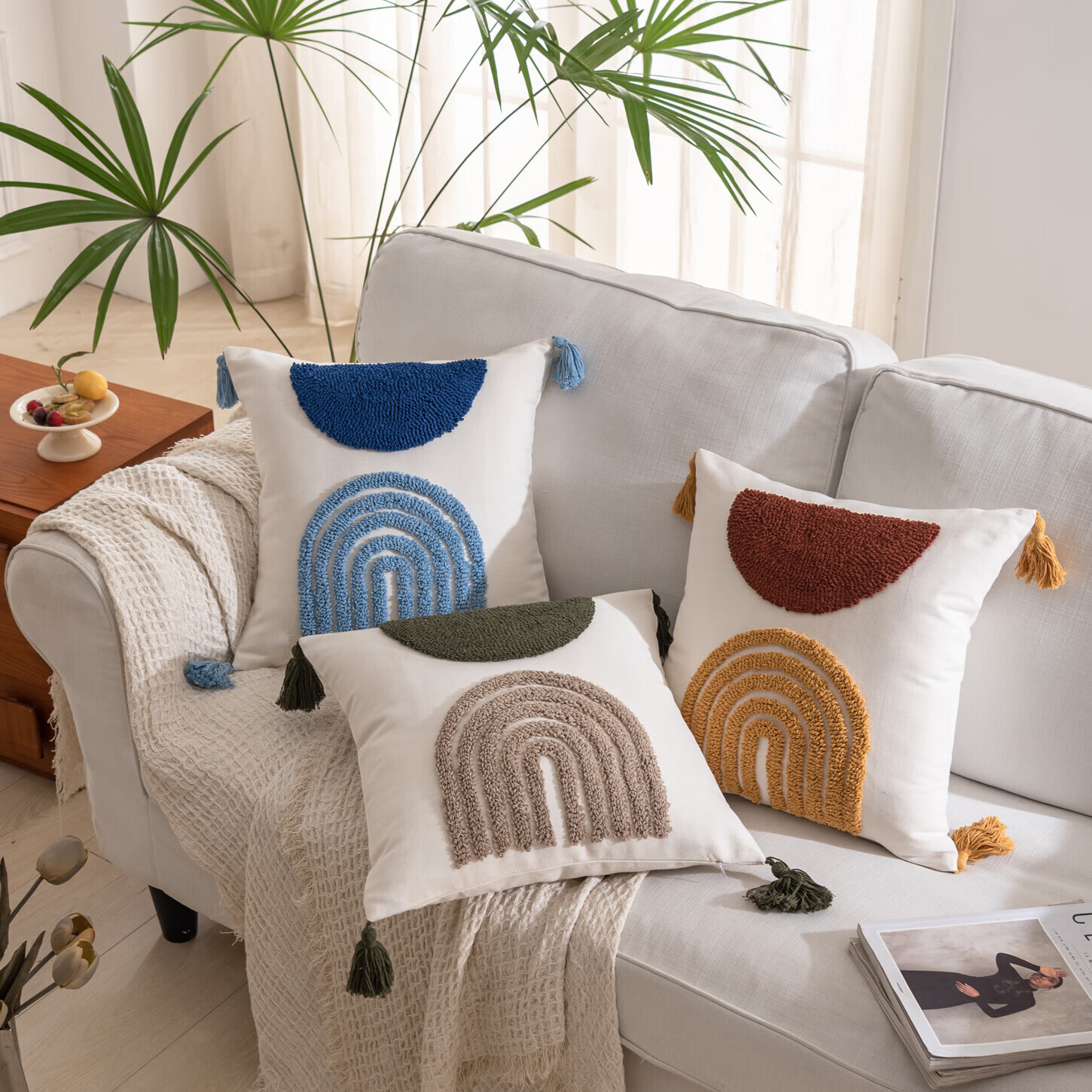 【精选厂家】北欧风绣花抱枕办公室沙发客厅腰枕靠背垫床头靠枕汽 蓝【北欧绣花流苏抱枕】 45x45cm【单抱枕套】