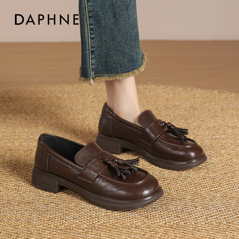 达芙妮厚底乐福鞋女鞋2025新款秋季爆款复古百搭流苏英伦风小皮鞋 棕色 37