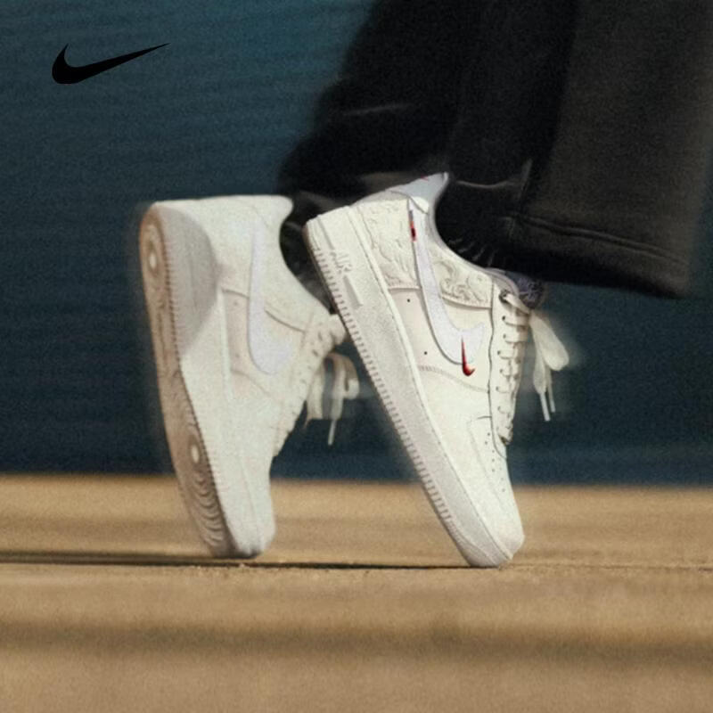 耐克 （NIKE）2026年男子AIR FORCE 1 '07运动休闲鞋 IQ1119-011 42.5