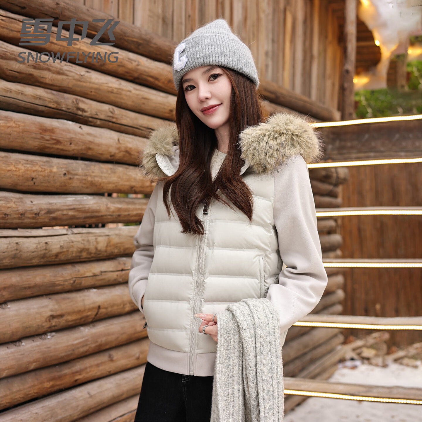 雪中飞鹅绒毛领短款羽绒服女2026年新款时尚拼接韩系冬季小个子保暖外套 米白 195 （170-190斤）
