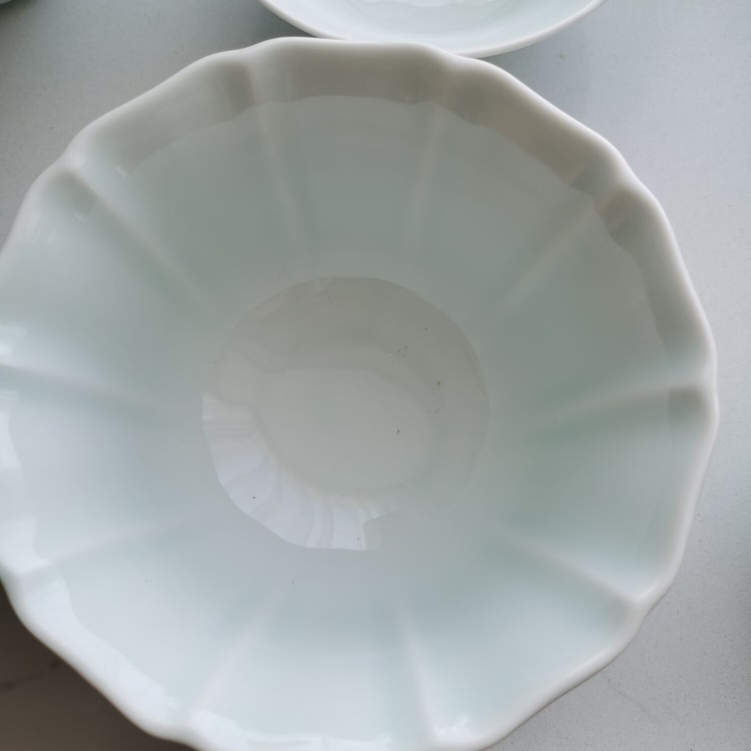 景德镇影青陶瓷金鱼碗6英寸