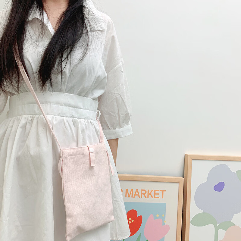 【优选直发】简约纯色小众斜挎帆布小包包随身便携手机包女斜挎放 白色