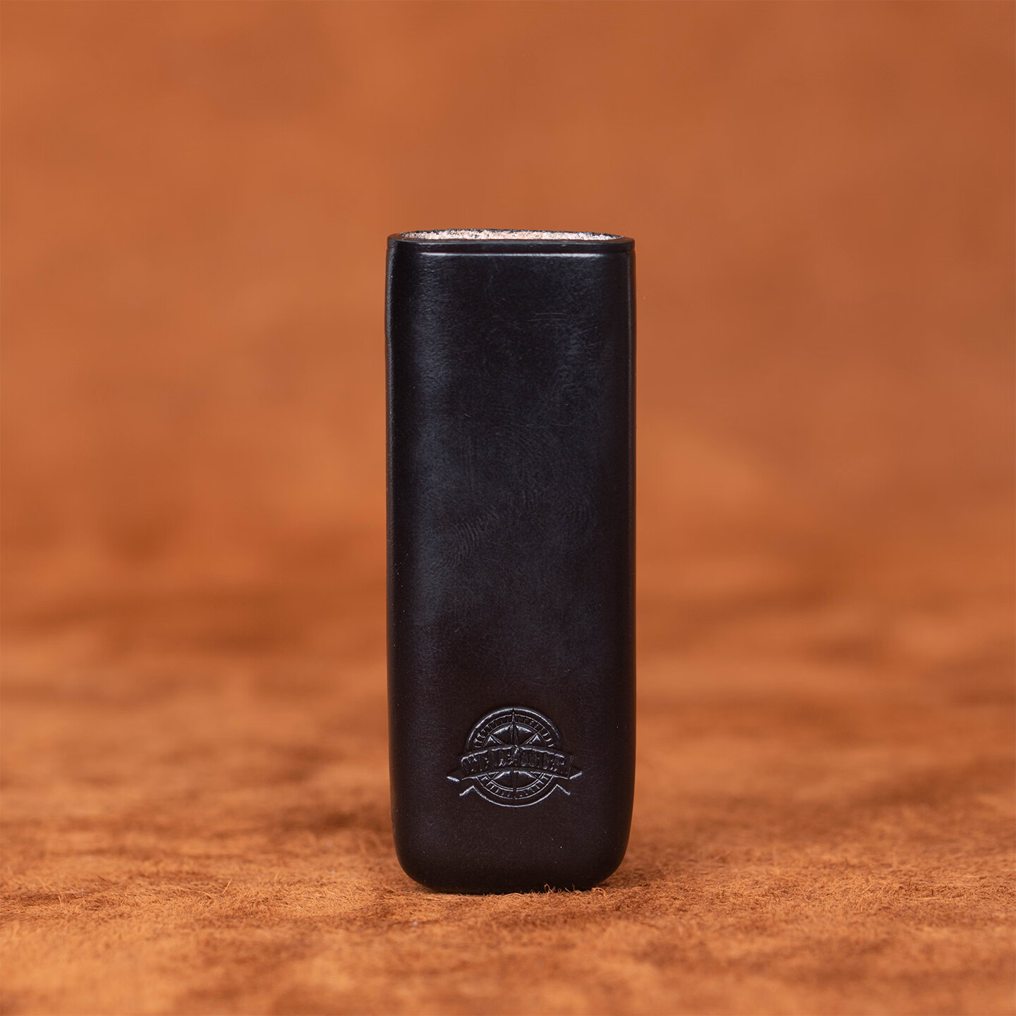 一皮（ONE LEATHER）草蜢防风充气打火机皮套 真皮手工无边距创意保护壳【微瑕疵品】 黑色（不含打火机）