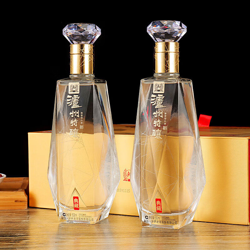 泸州老窖 浓香型白酒 高度 喜酒 口粮纯粮食酒 宴请送礼盒 宴请 52度 500mL 6瓶 特酿典藏 整箱装