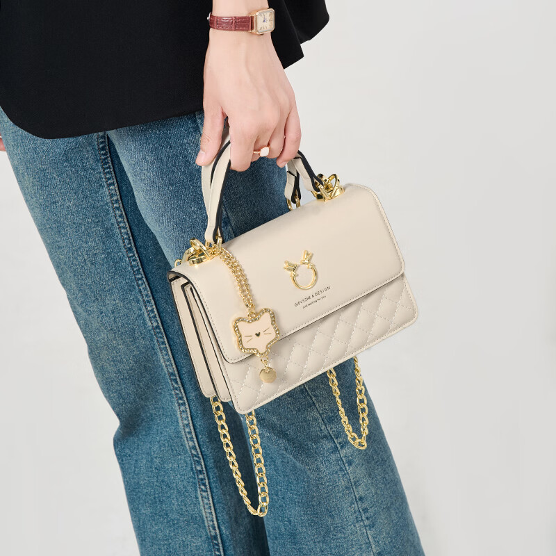 纪诗哲（GIEVSZHE）包包女包2026年新款轻奢侈女士单肩斜挎包情人节生日礼物送女友 米白色【2026新款/猫咪挂件】