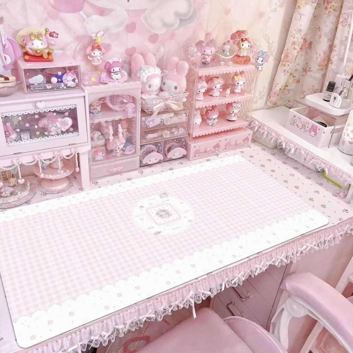 咏幻卡通粉粉少女心桌垫防水免洗可擦pvc桌面垫学习桌化妆桌垫 40x60
