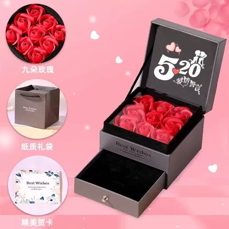 LIIA七夕情人节2026新款黄金色双c项链女小香风吊坠18K双c套链送女友 流光花丝珍珠蝴蝶项链