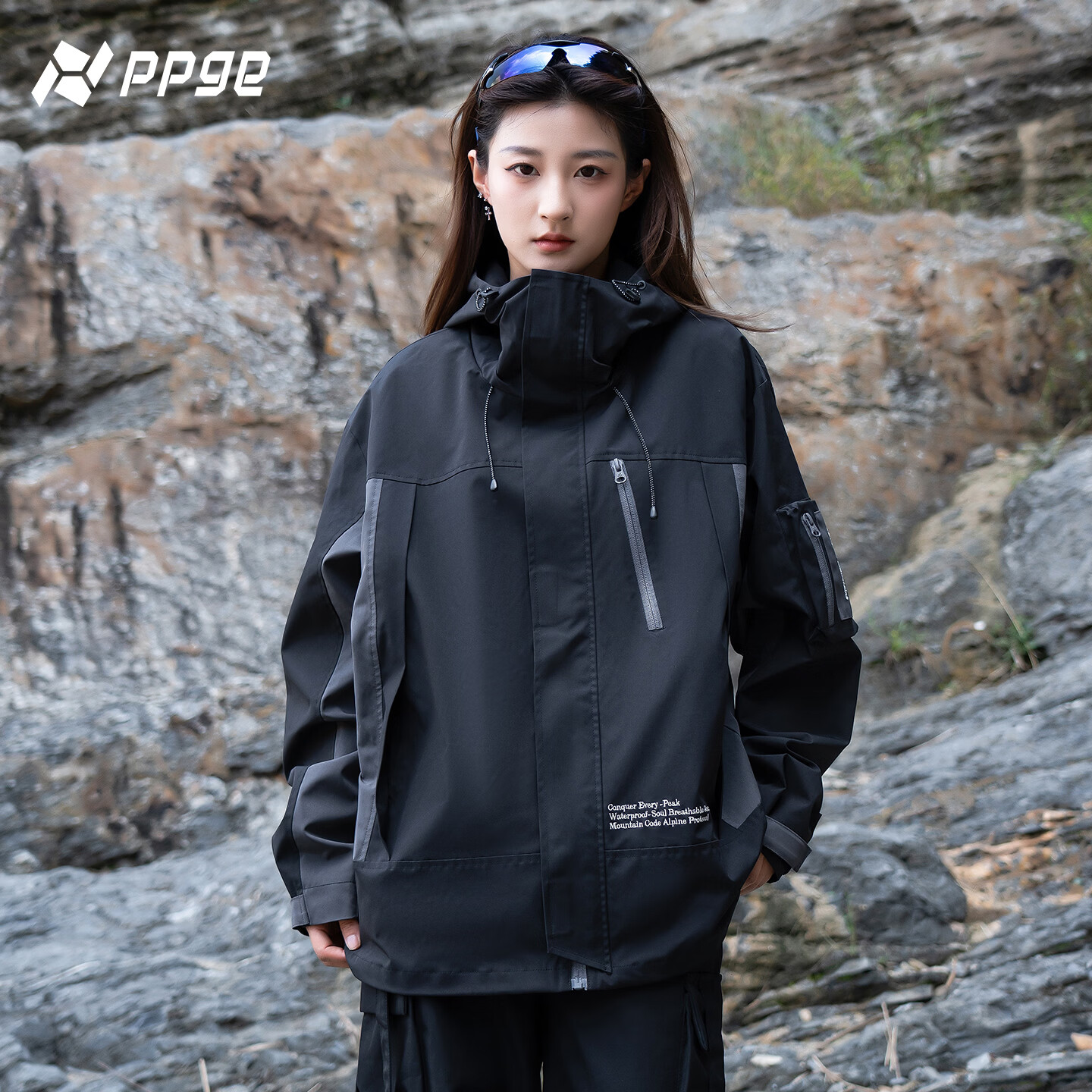 PPGE冲锋夹克防风可调节抽绳本命年骐骥红登山衣服男女同款户外外套 墨陨黑 2XL