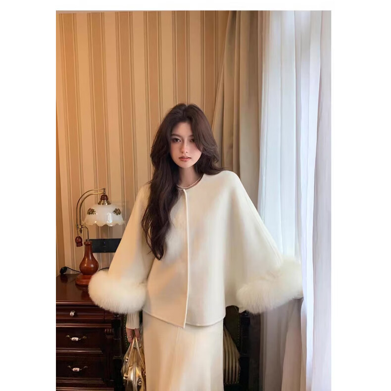 ���ܻ����С���ź���ë����˫����ë����ŮС����ë����ë���׶̿� �װ�ɫ ���� 605.94Ԫ