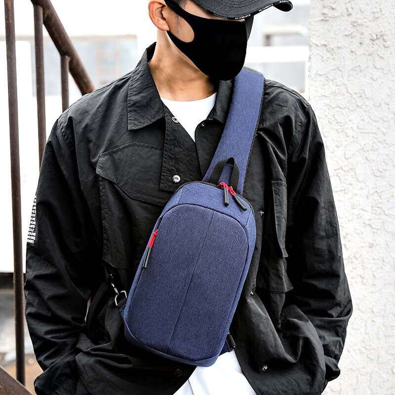新款胸包斜挎包潮流时尚简约单肩包多功能背包男士腰包休闲运动包 蓝色