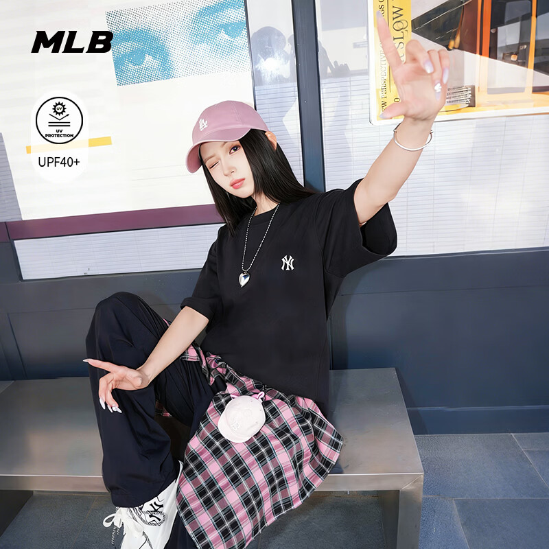 MLB官方 男女同款休闲宽松时尚经典百搭防晒T恤26春季新款TSB02 纽约洋基队/黑色 M