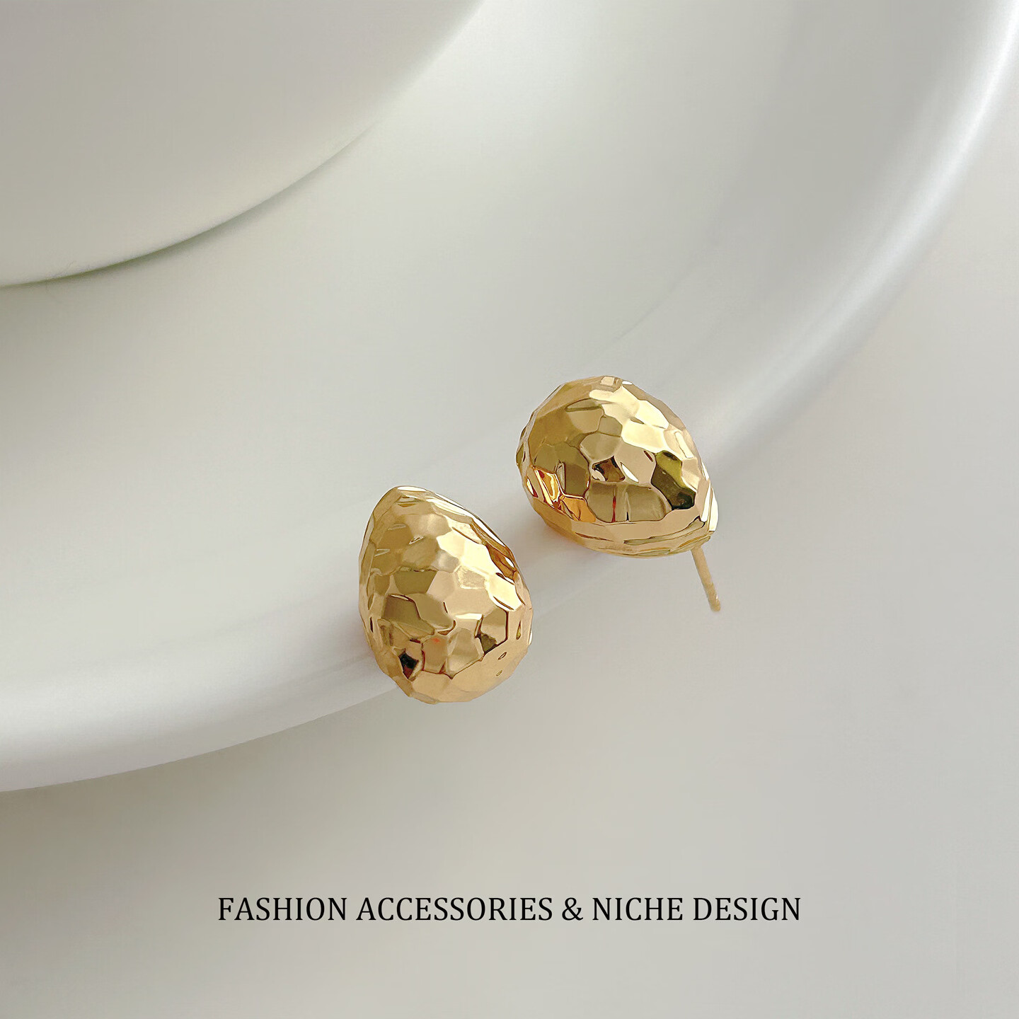 �������쾫���ʸ��л����������ˮ�ζ���Ů�����߼��м��μ�Լ���ʶ��γ� �ʸн���ˮ�ζ�����ɫ 49Ԫ