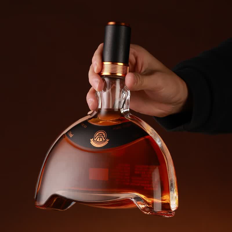 帝月中式白兰地XO-10国产葡萄烈酒700ml洋酒蒸馏酒42度礼盒装正品送礼 桶藏10年XO白兰地【礼盒装】 700mL 6瓶