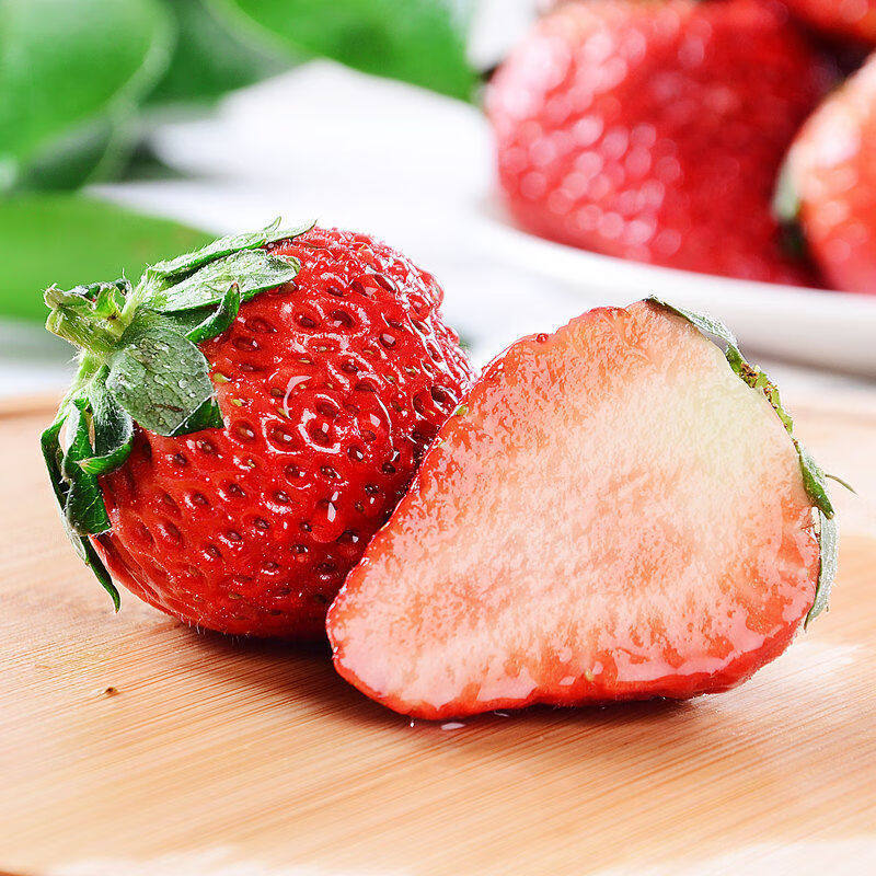 探味先生【顺丰送货上门】山东正宗隋珠香野草莓 每天现摘现发 新鲜水果 净重2.8斤中大果【现摘现发单果15-25g】
