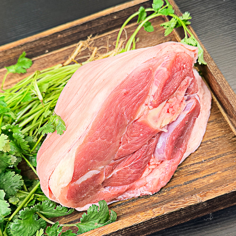 邻荣 精选猪前肘肉质饱满新鲜冷冻生鲜猪后肘子商用顺丰包邮年货家用 猪肘子4.5斤(共2只) 送货上门 破损包赔