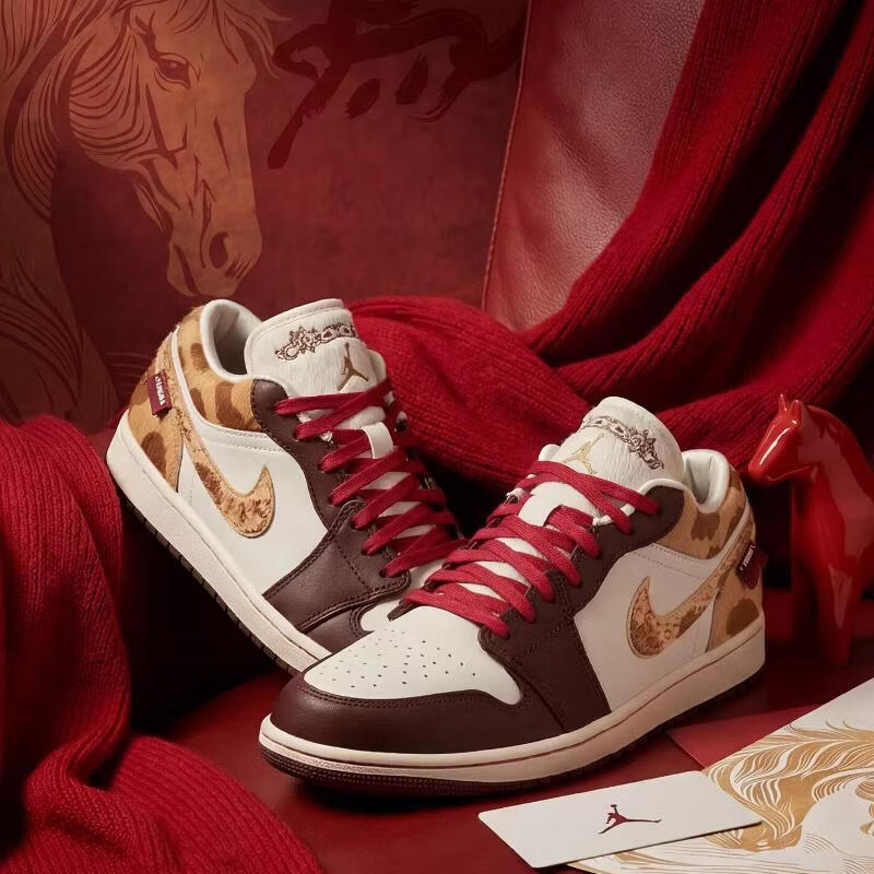 �Ϳ�NIKE������Ь CNY�����޶������ AJ1�˶�ЬIQ5321-121�غ�42 769.0Ԫ����769Ԫ/����