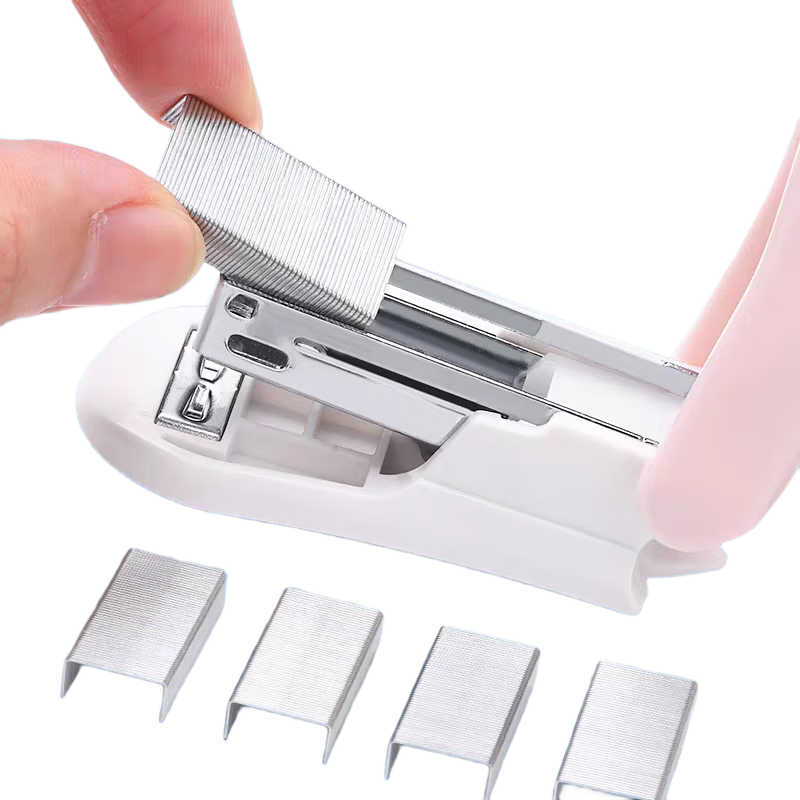 订书机迷你小号中号可爱高颜值省力多功能学生办公用订书器文具用品 【随机颜色】迷你订书机/送400枚订书针