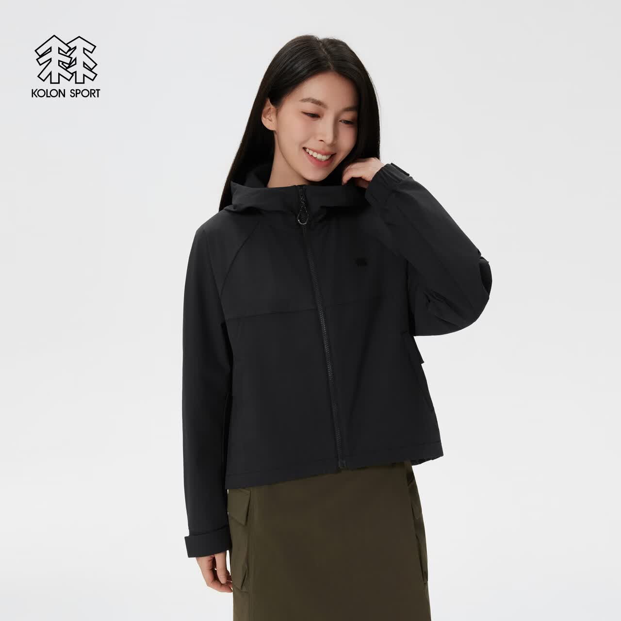 KOLON SPORT/可隆户外软壳夹克 女士透湿防泼水防风轻薄外套 LKJK6ST694-BK 黑色 M 165/88A