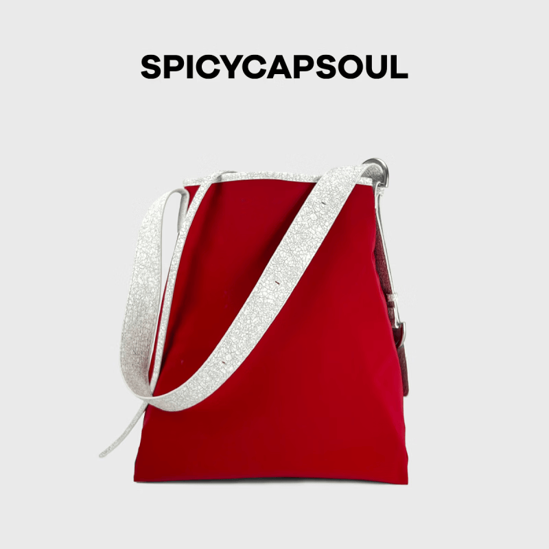 SPICYCAPSOUL【烟囱玫瑰】池金物单肩包无溶剂环保防水面料水桶包斜挎包 【烟囱玫瑰】