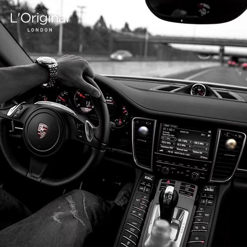 L'original香薰洛瑞欧车载香薰机英国轻奢固体汽车香氛出风口香膏车载香水 香槟金套装【野柑橘与小苍兰】