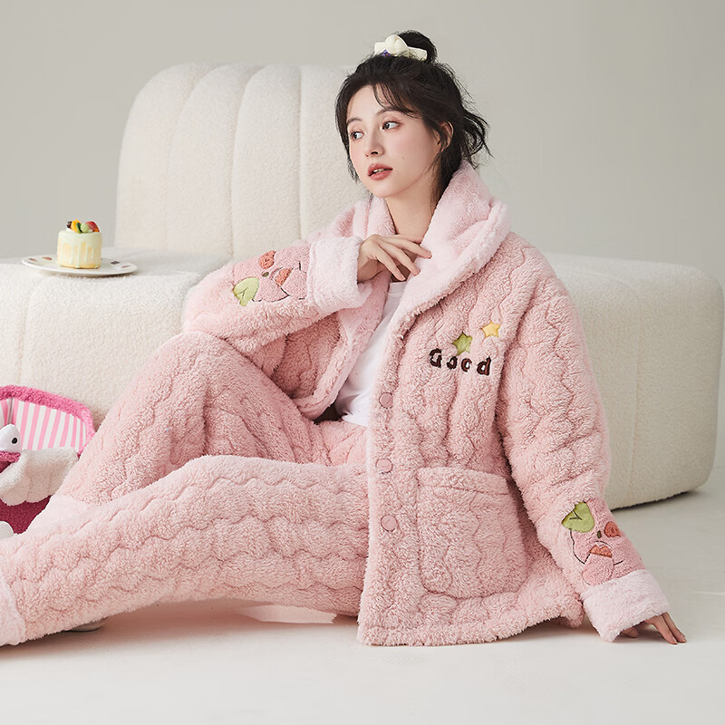 缪黛 MAULTIAY珊瑚绒冬季睡衣女保暖加厚加绒三层夹棉袄秋冬款套装法兰绒家居服 限时秒杀 《少量现货》 M