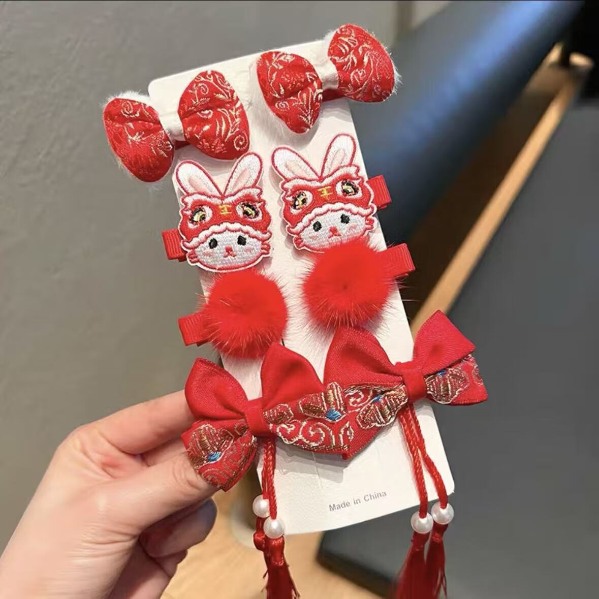 【严选百货】2025新年儿童发夹红色蝴蝶结宝宝刘海侧边夹女孩头饰 2套#绒毛蝴蝶+花朵仙女