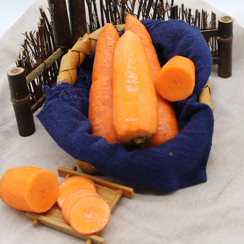 宝菜胡萝卜 带泥新鲜沙地胡萝卜脆甜当季新鲜蔬菜整箱包邮 净重5斤【清甜脆嫩】 【中小果50g-100g+】