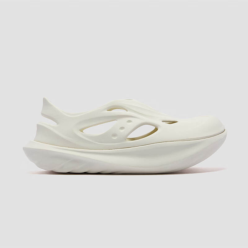 索康尼新款cradle yat夏季洞洞鞋缓震户外凉拖鞋徒步外穿 米白 44