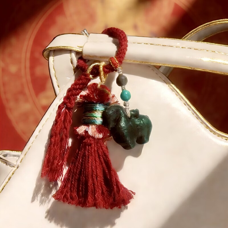 本命年田玉挂件小马红绳礼物包挂车挂 红色流苏小马包挂车挂