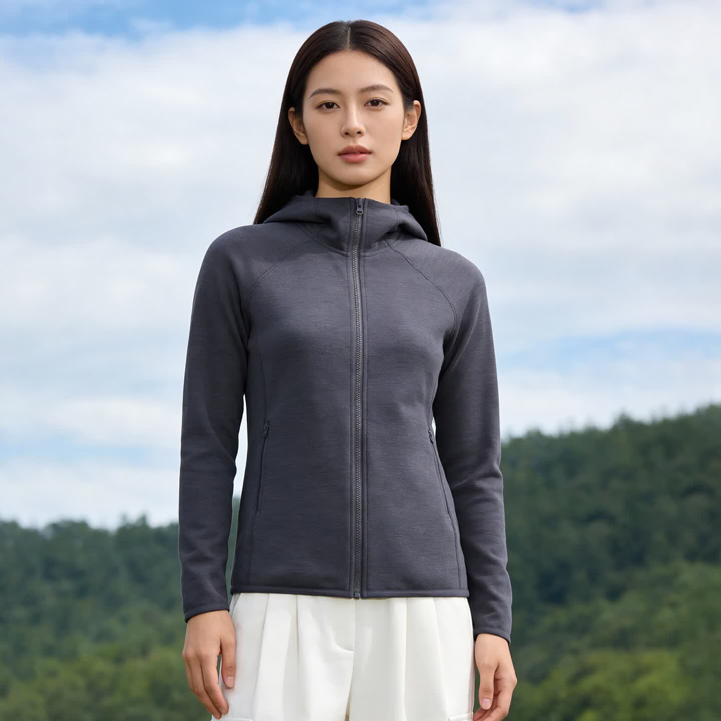 灰壳户外抓绒衣女外套美利奴羊毛秋冬户外运动防风保暖透气全拉连帽 灰色 S 推荐体重95斤以内