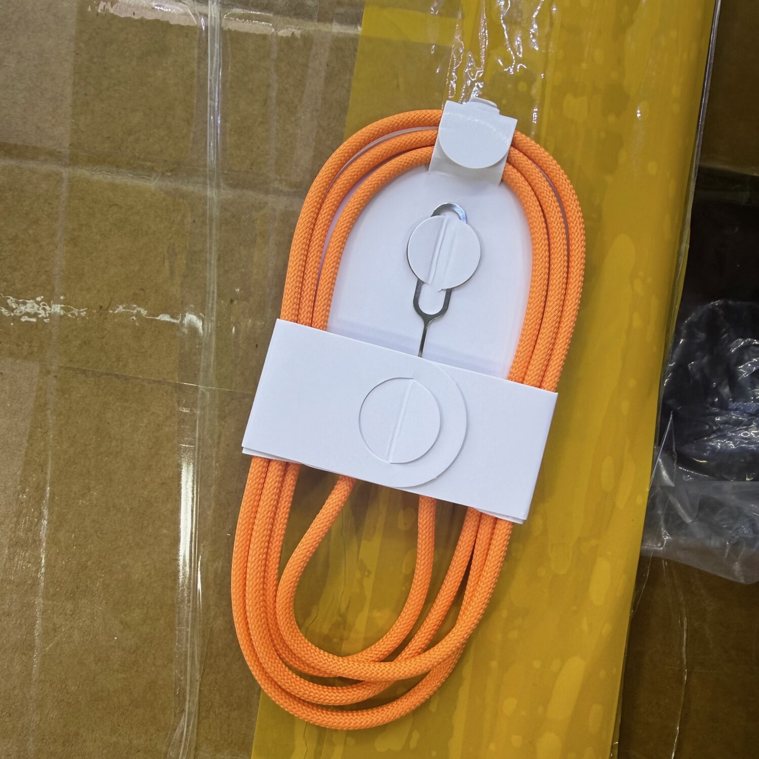 苹果15/16/17系列C口橙色数据线（现货速发） 橙色 苹果15 －17通用