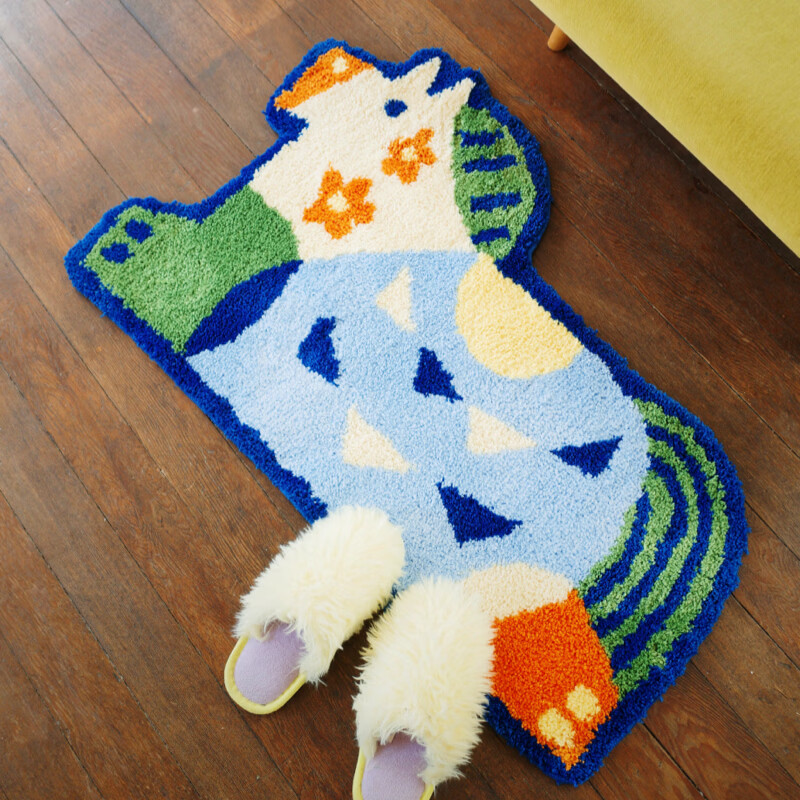 UODYCOCO原创新年小马地毯入户装饰儿童房可爱卡通客厅异形地垫吸水浴室垫 趴趴马地毯