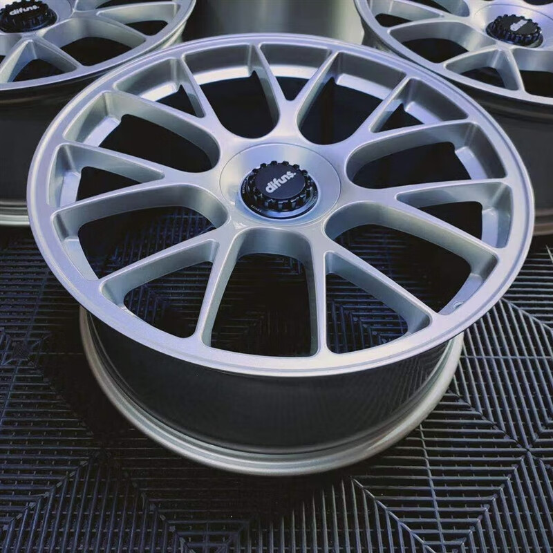 诚迈适用于 锻造改装拉维泽汽车定制轮毂轻量化19寸20寸22寸奶爸玩车