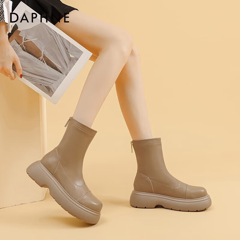 PLUS����ܽ�� ����ѥŮ 2025�����ָ�Ӣ�׷��ѥ  72.99Ԫ(����ȯ)