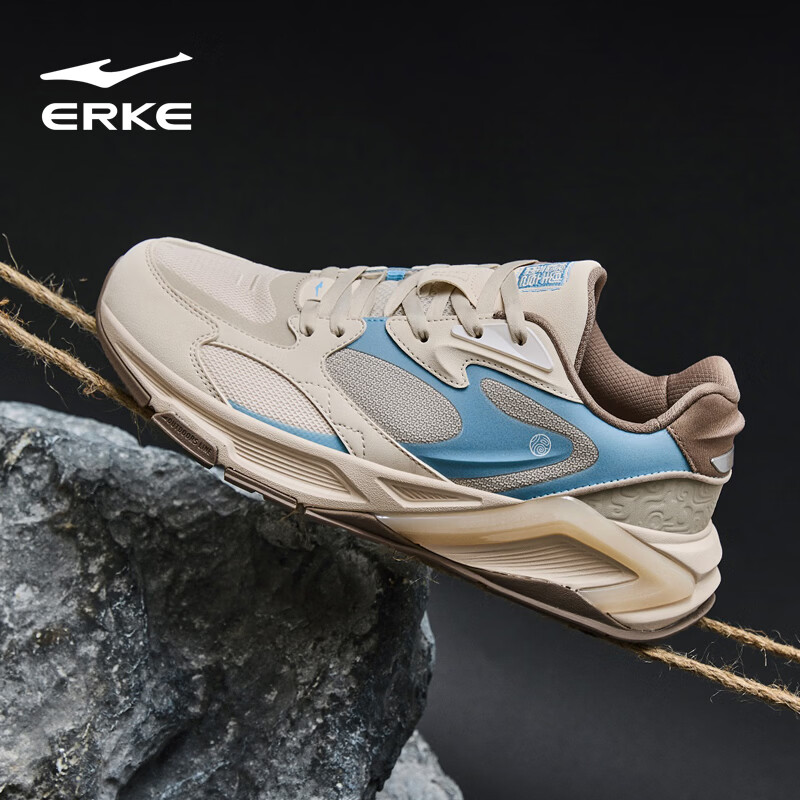 鸿星尔克（ERKE）宪章2.0男子休闲鞋秋季新款透气老爹鞋软弹运动鞋舒适简约男鞋子 蛋奶灰/暖雾灰 42