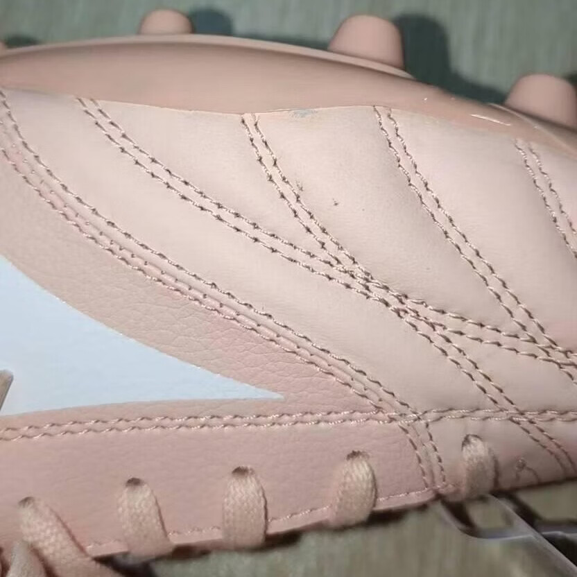 ����ŨС���ӣ�MIZUNO����Ũ΢覼�©����ѵ��ag/fg����Ь�в�֧���˻� ����������Ƥ���޺��-�̶�-43�� P1GA219360-A419 39-40 ���ѹ�����Ϊ׼��    209.4Ԫ