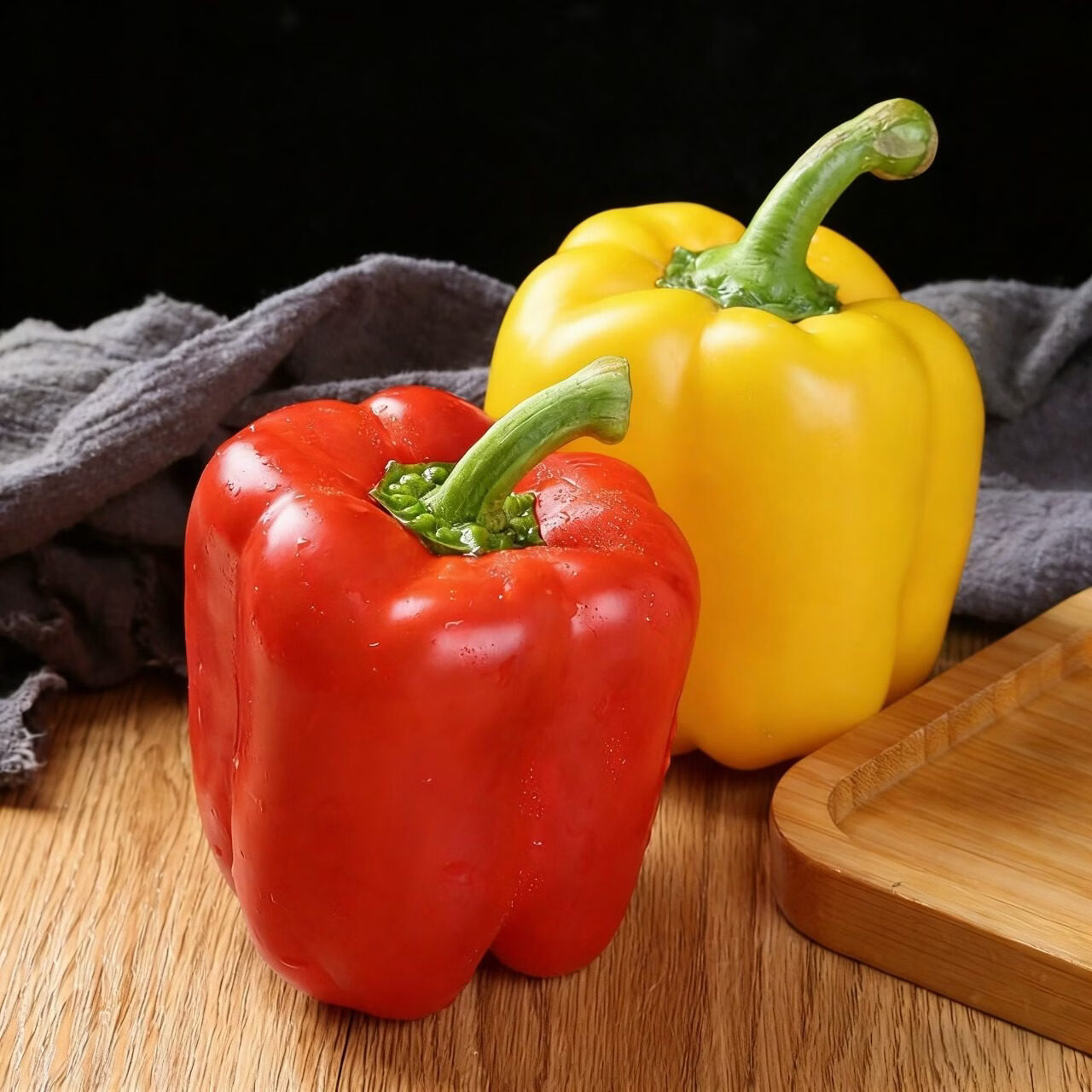 绿熊庄园山东彩椒 甜椒 新鲜蔬菜五彩椒寿光蔬菜不辣水果柿子椒红黄灯笼椒 红黄双拼3斤装 净重2.8斤