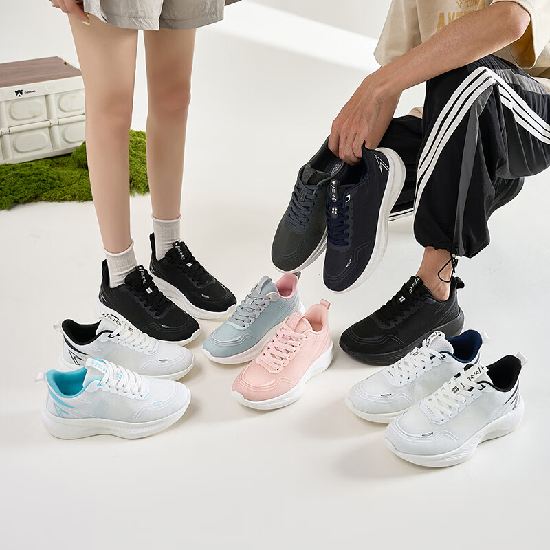 真维斯网面鞋男款女款新款运动鞋四季户外透气减震男鞋跑步鞋 黑白/男女款 36