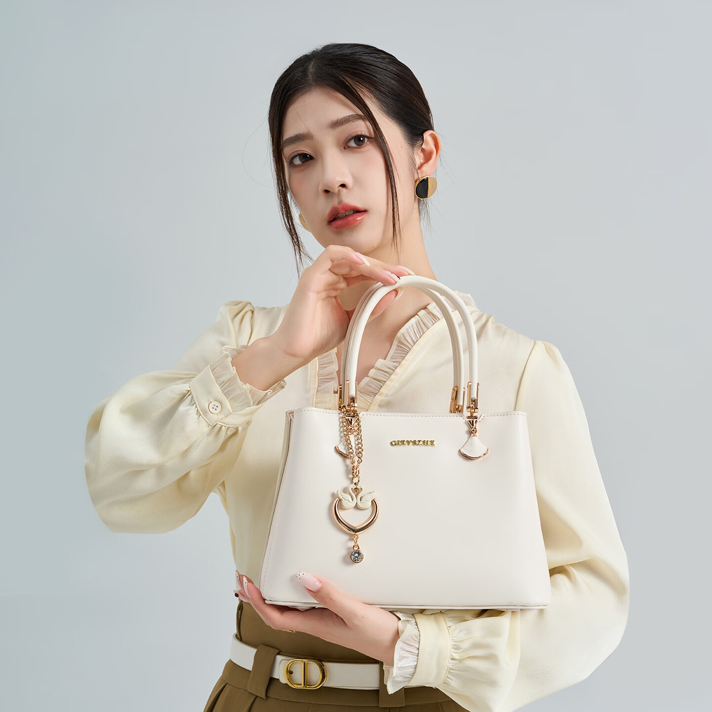 纪诗哲(GIEVSZHE)轻奢女包2026新款包包斜挎包单肩手提包三八女神妇女节礼物送老婆 米白色