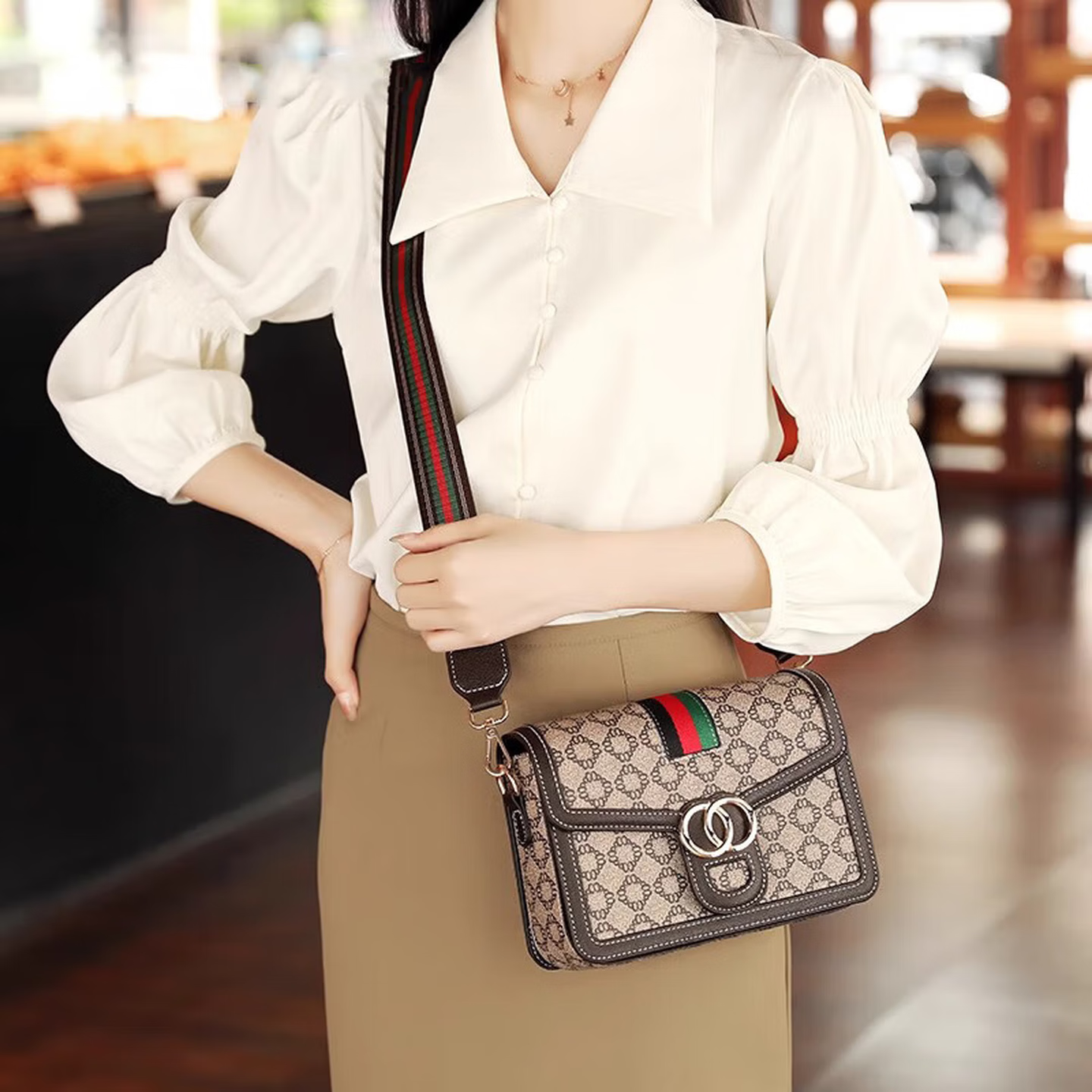 纪诗哲包包女包单肩包女士斜挎包七夕女神节礼物送女友老婆生日纪念日 咖啡色【当/次日达】情人节礼物热卖款 小包精美礼盒包装