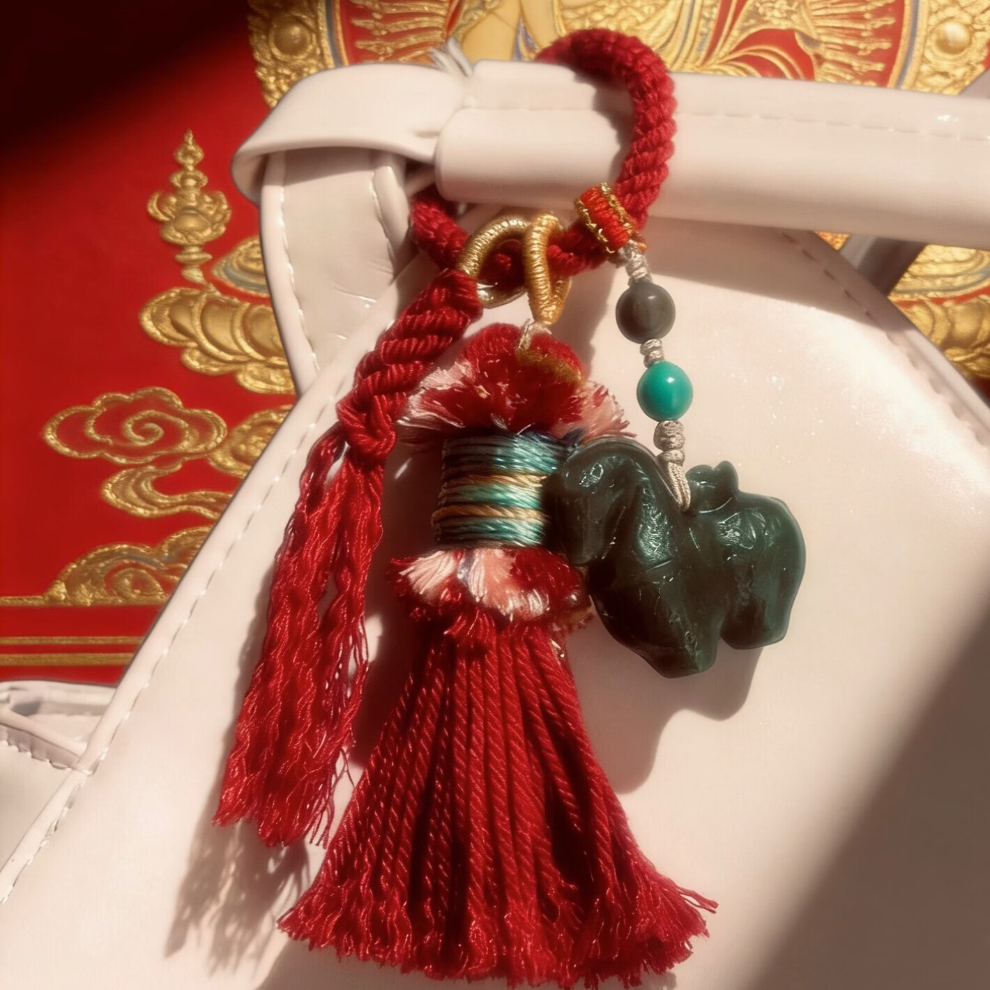 本命年田玉挂件小马红绳礼物包挂车挂 红色流苏小马包挂车挂