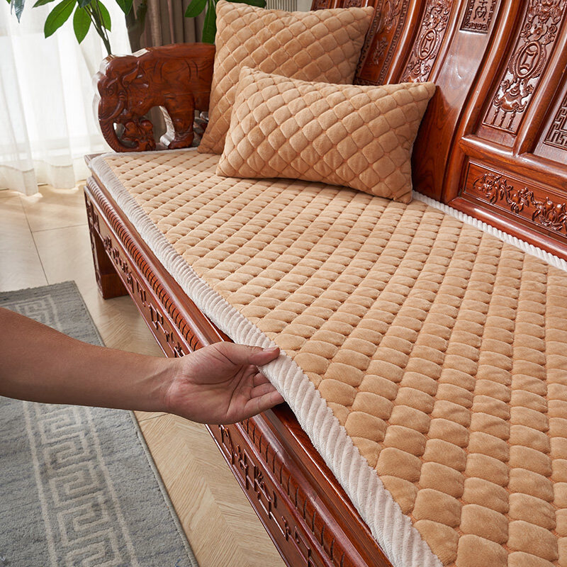 正圣直排沙发垫三座加厚红木冬季毛绒椅垫实木椅子座垫防滑实木沙发垫 牛奶绒浅驼色【加厚款】 1cm*1cm 定制联系客服需改价